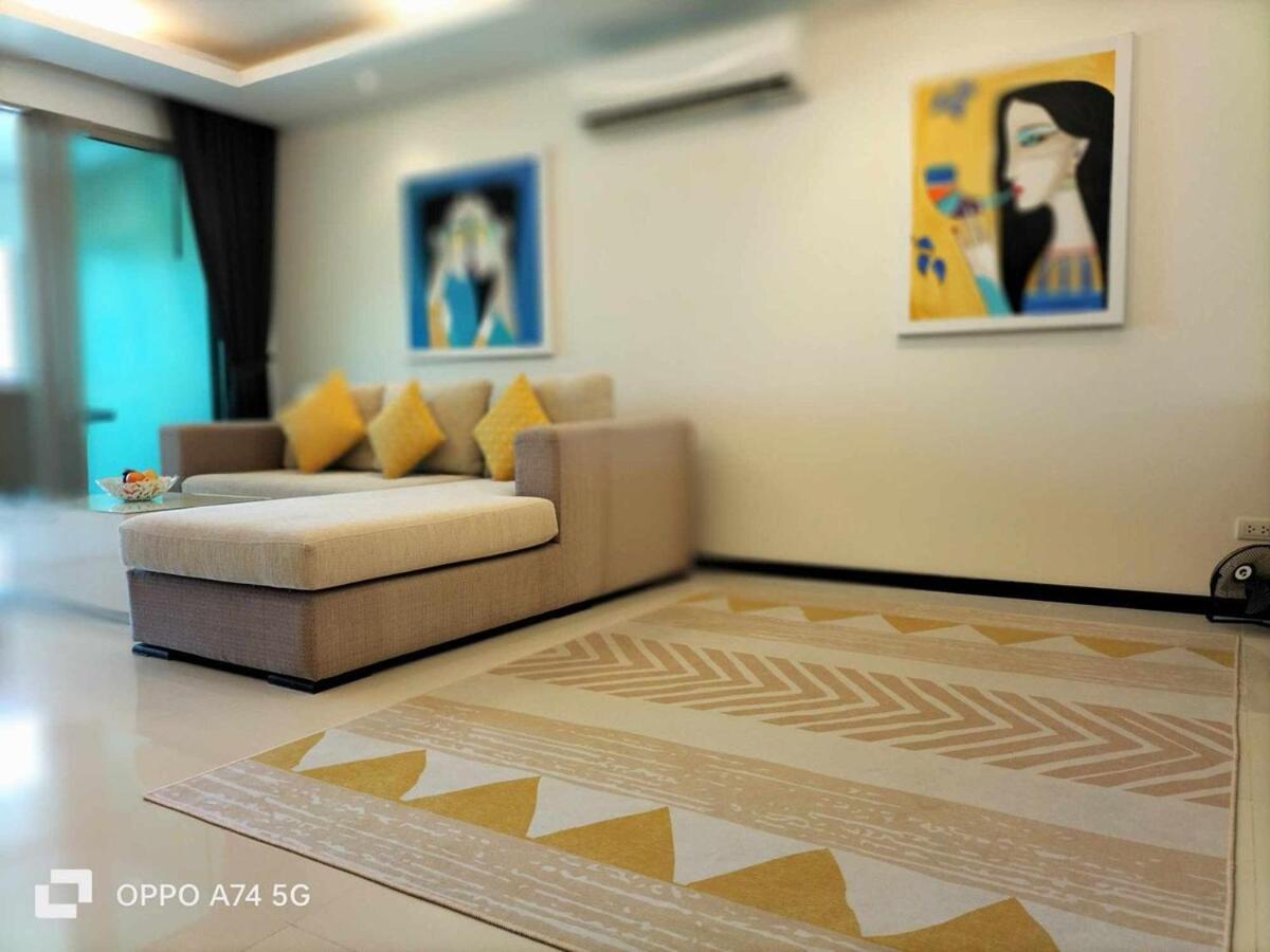 Modern 2-Bedroom Condo In Kamala Near The Beach Kültér fotó