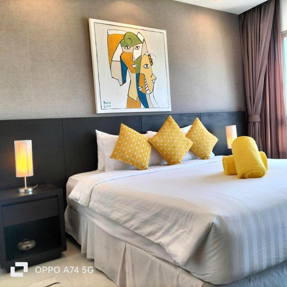Modern 2-Bedroom Condo In Kamala Near The Beach Kültér fotó