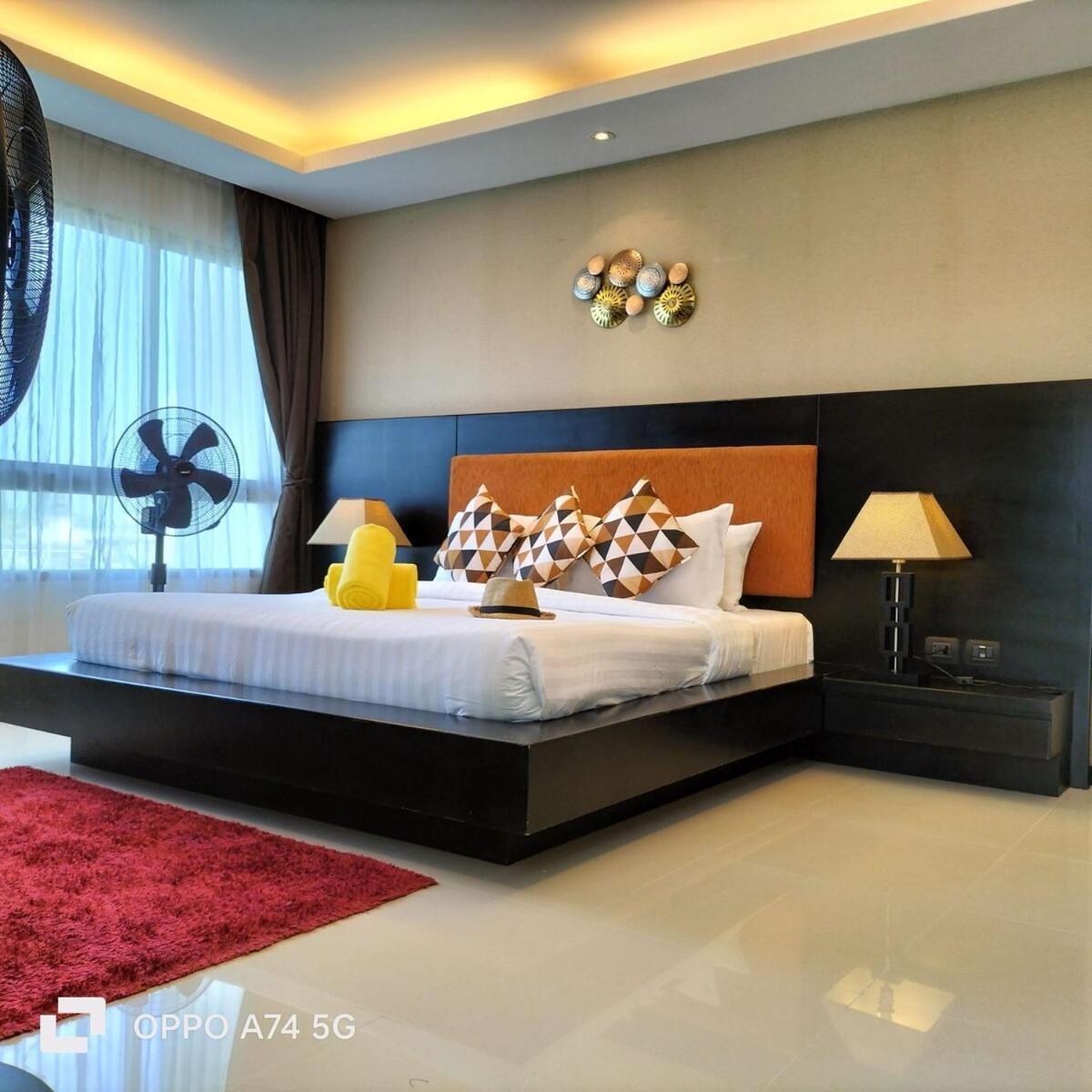 Modern 2-Bedroom Condo In Kamala Near The Beach Kültér fotó