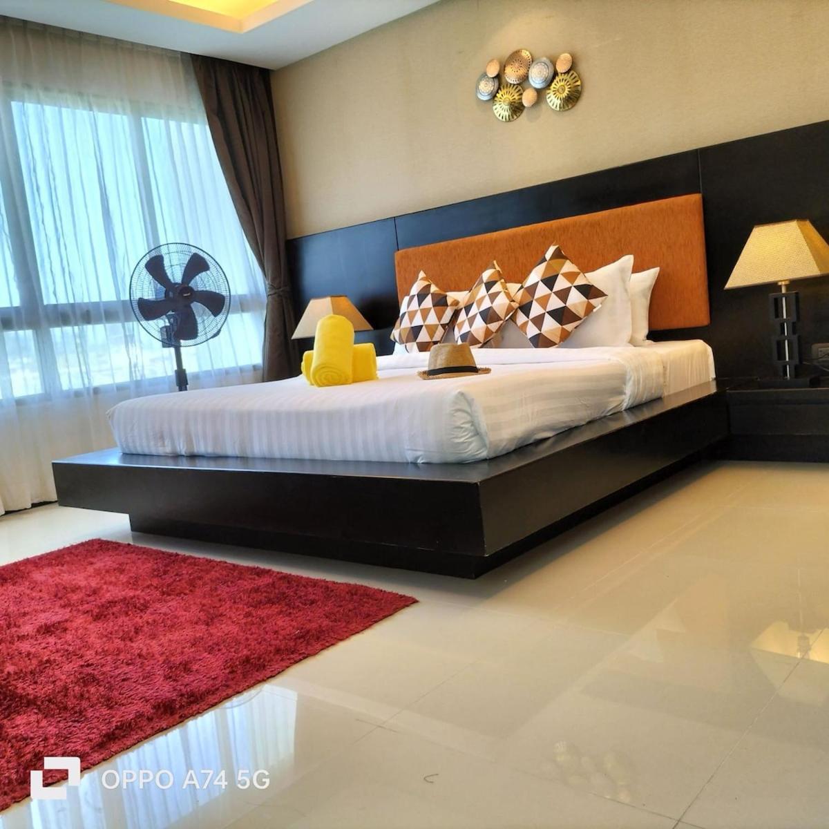 Modern 2-Bedroom Condo In Kamala Near The Beach Kültér fotó